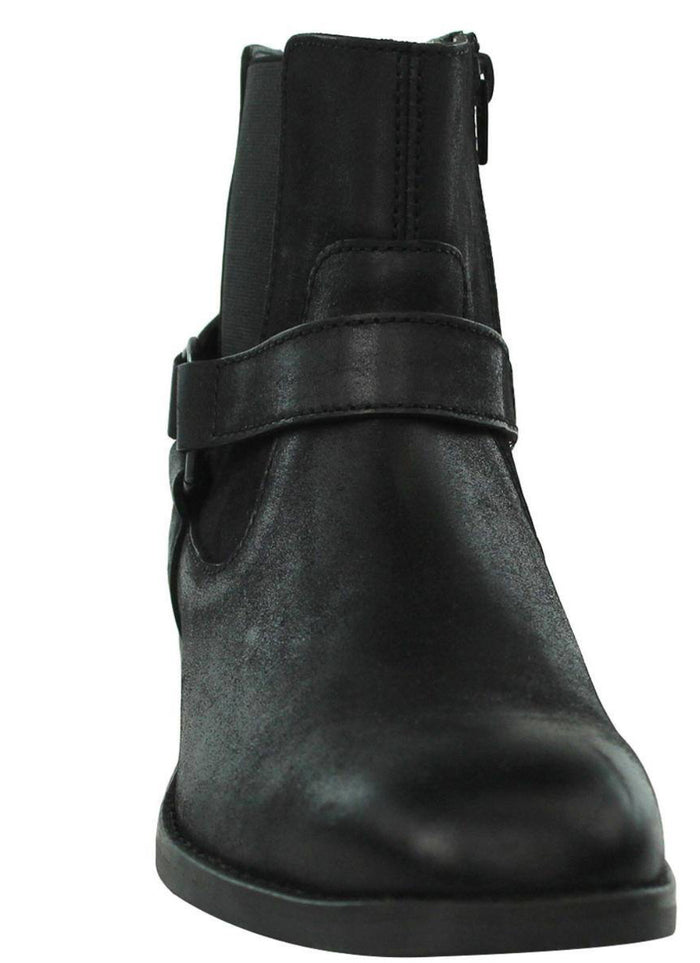 Bota piel negra caballero Levi´s