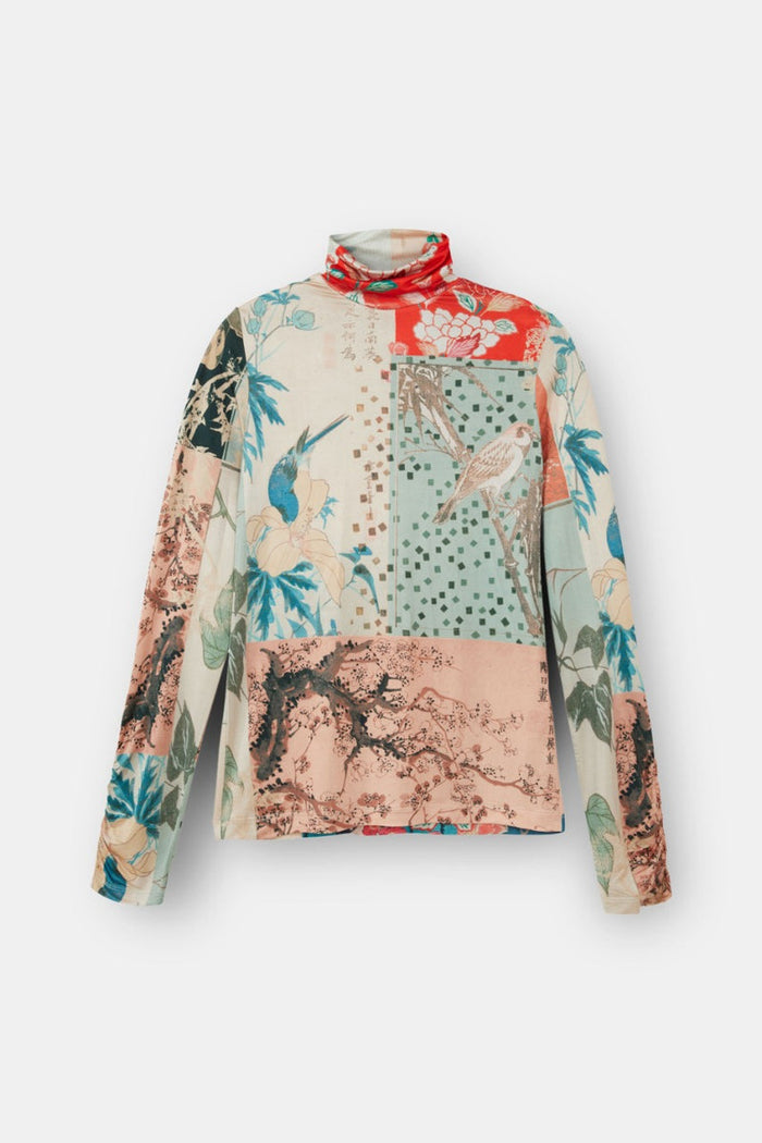 Camiseta slim patch digital DESIGUAL