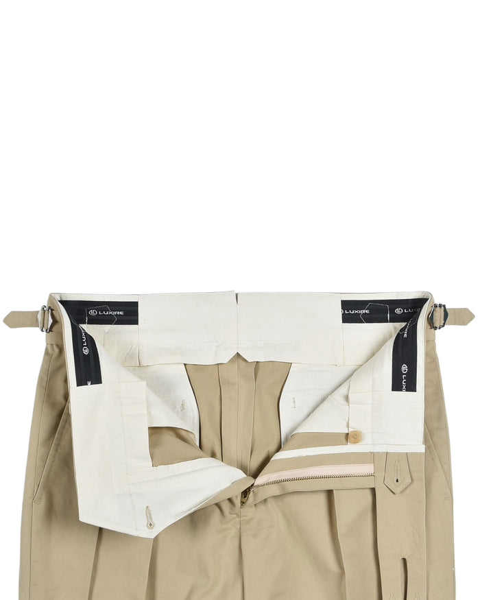 Classic Beige Light Chino