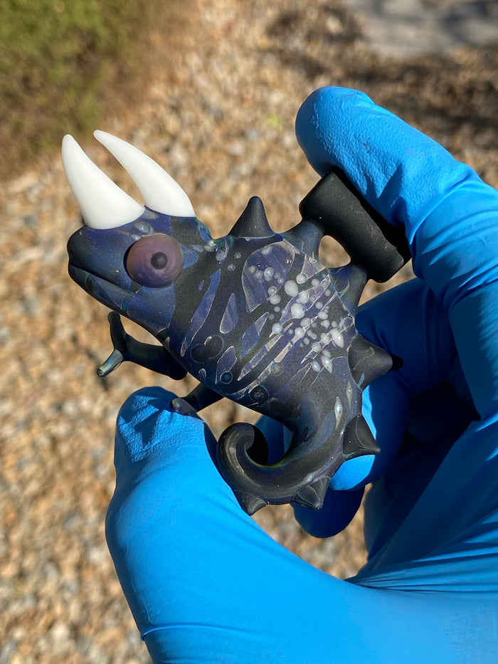 Hardman Art Glass Chameleon Pendant